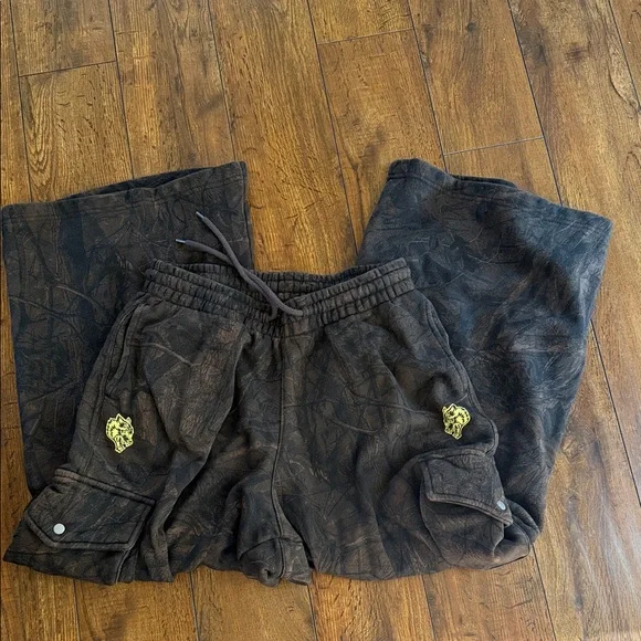 Darc Sport Camo Oversized Jogger - Picture 4 of 7